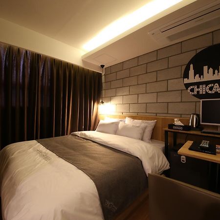 Hotel Chicago Changwon Luaran gambar