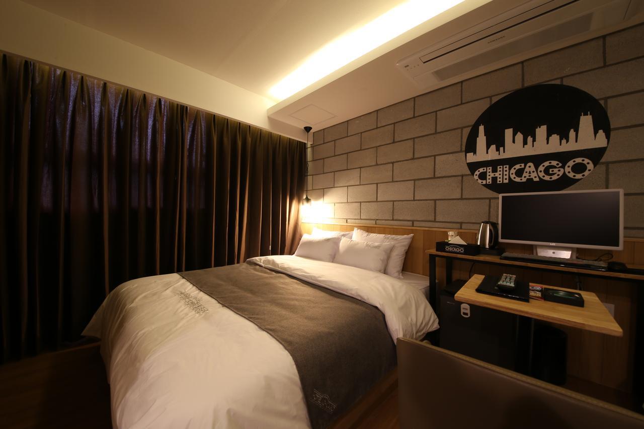 Hotel Chicago Changwon Luaran gambar