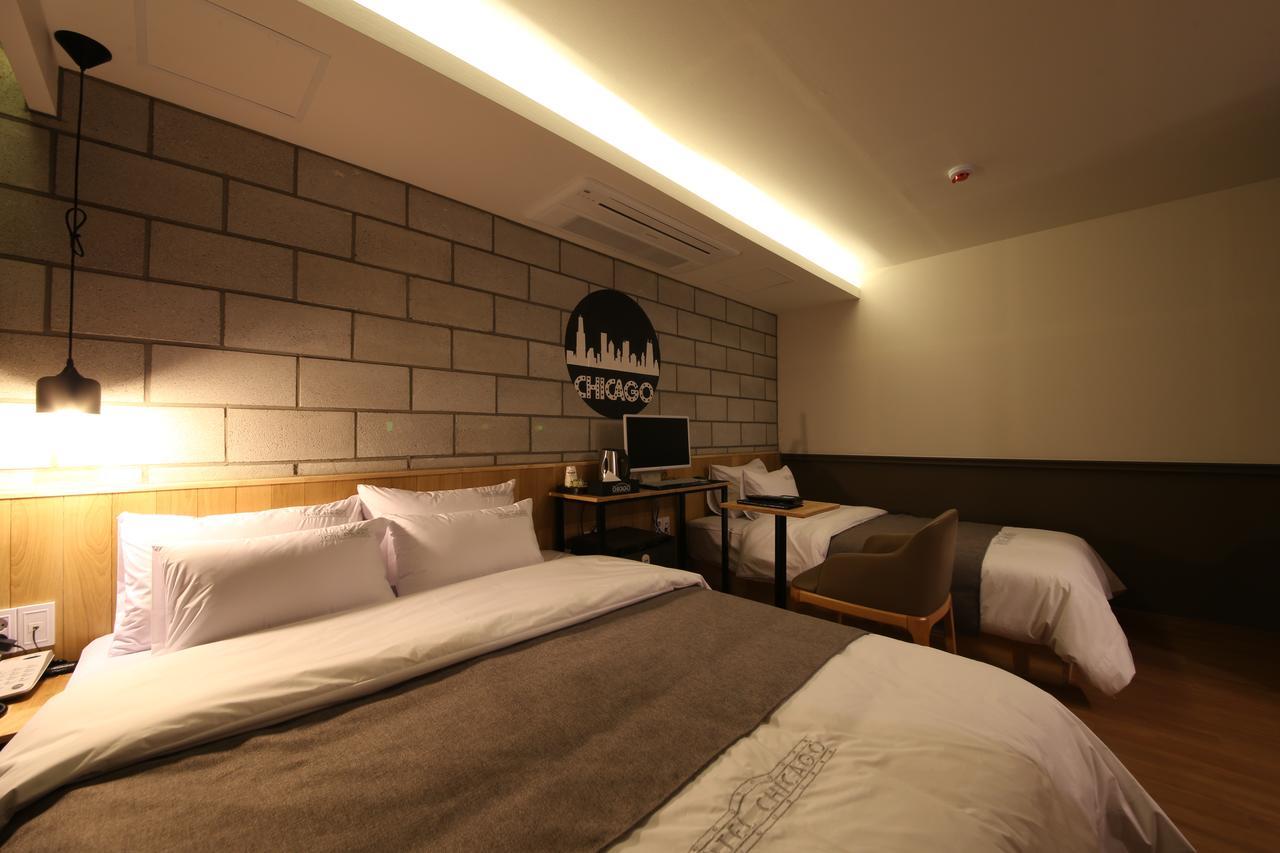 Hotel Chicago Changwon Luaran gambar